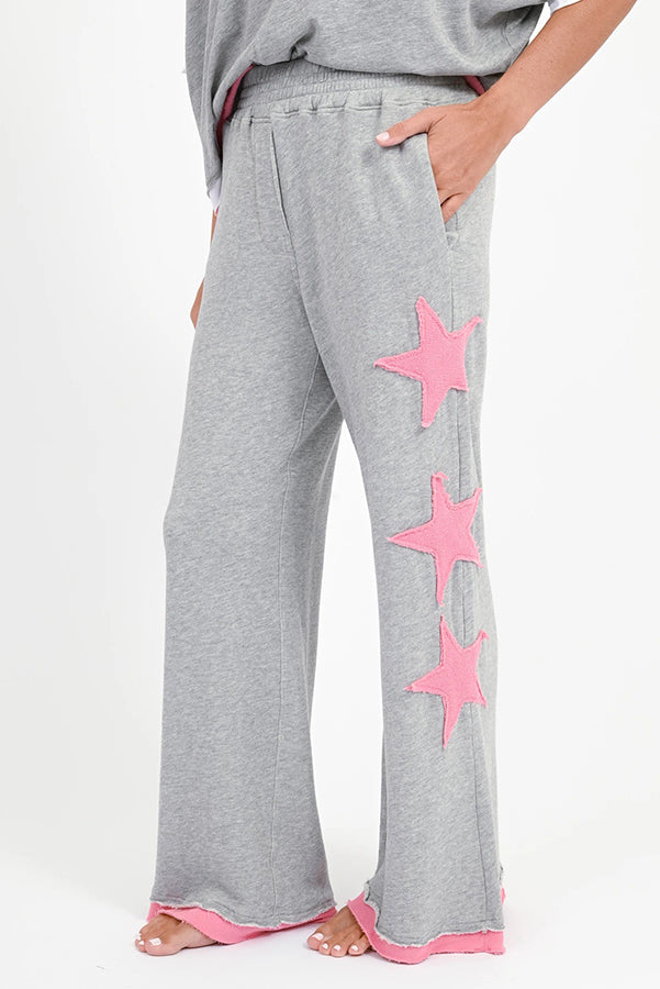 Love Joy Victory Sweathose Mayari Stern-Patches Grau Pink Bio-Baumwolle Detail 2