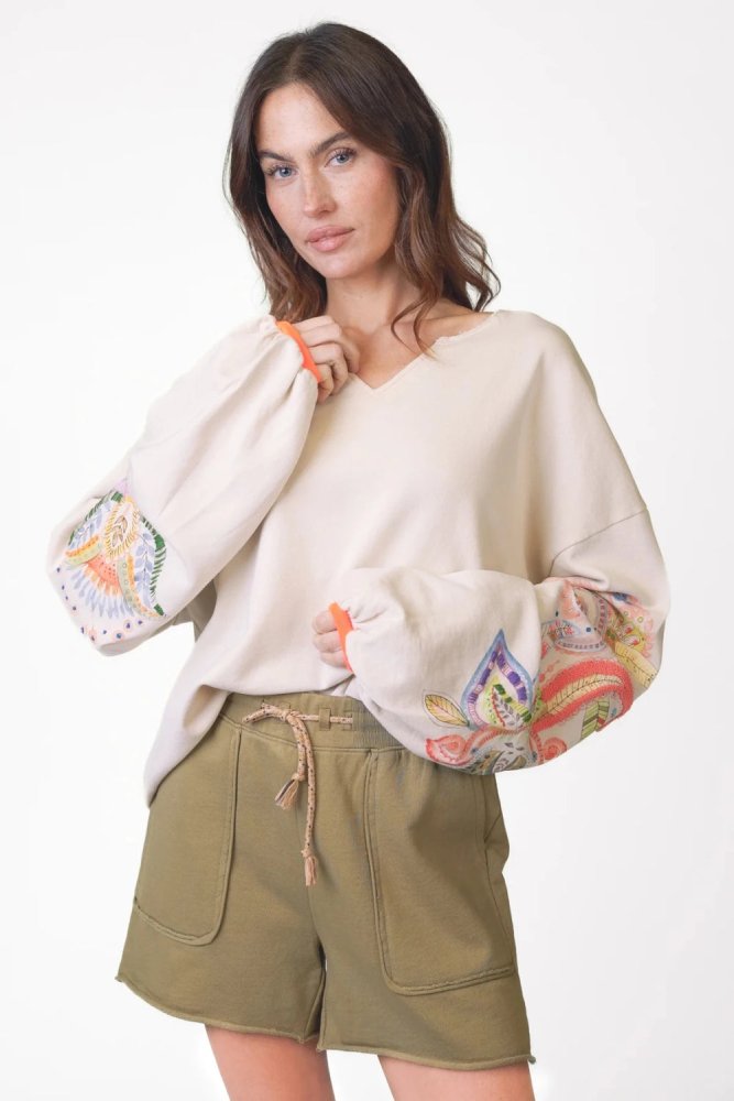 Love Joy Victory Sweatshirt Alamosa Stickerei Chalk Model 2