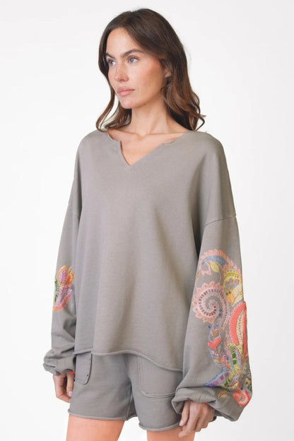 Love Joy Victory Sweatshirt Alamosa Stickerei Grau Model 4