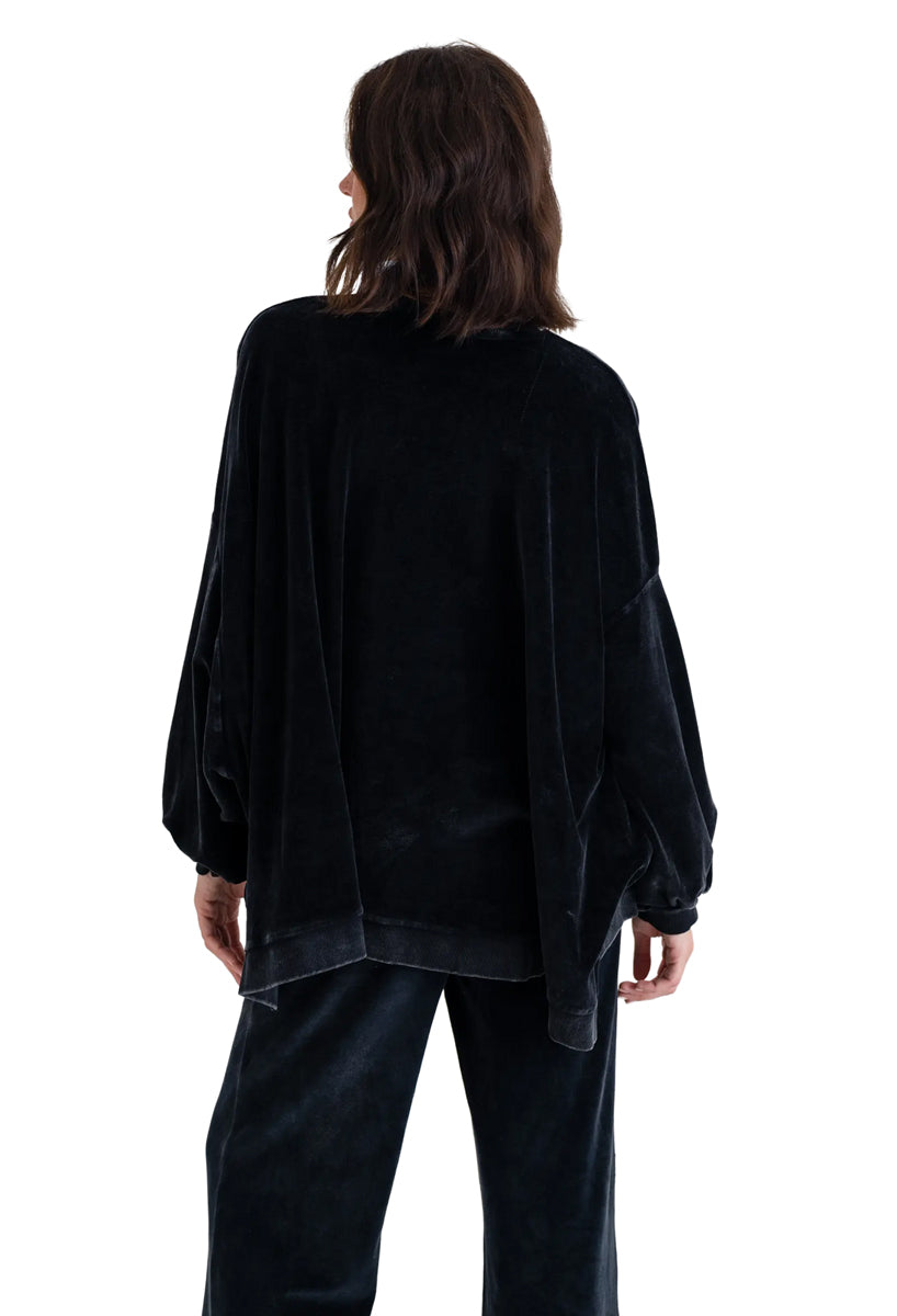 Love Joy Victory Sweatshirt Izar Oversize Velvet-Stoff Schwarz Organic Cotton