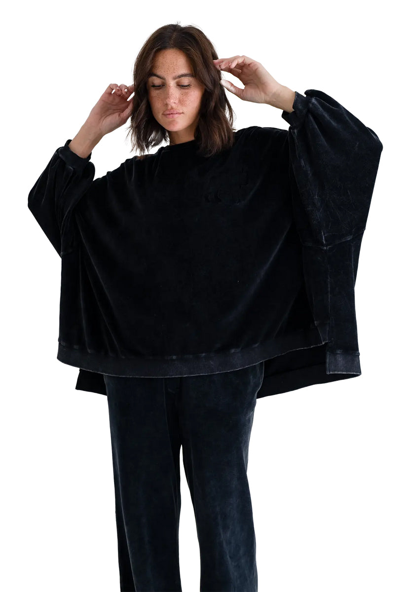 Love Joy Victory Samt Sweatshirt Izar Oversize Schwarz Organic Cotton