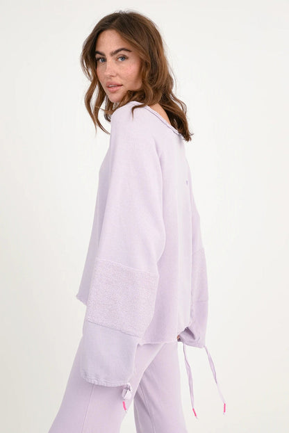 Love Joy Victory Sweatshirt Sorila Lilac Bio-Baumwolle Model 4