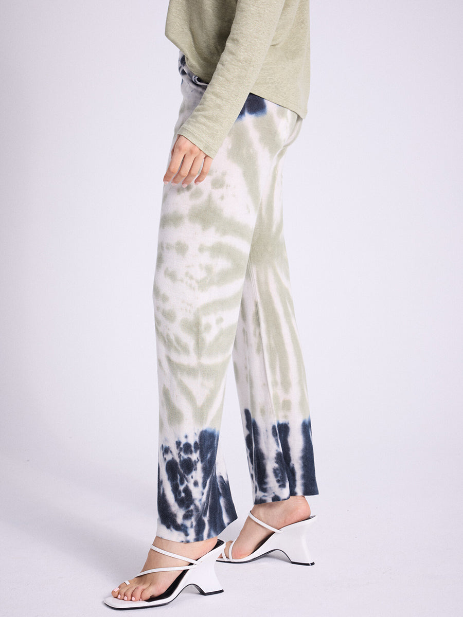 Notshy Boho Batikkhose Aki Tie & Dye Salbei Ecru Navy Modal-Kaschmir-Mix Straight Fit Elastischer Bund Seitlich