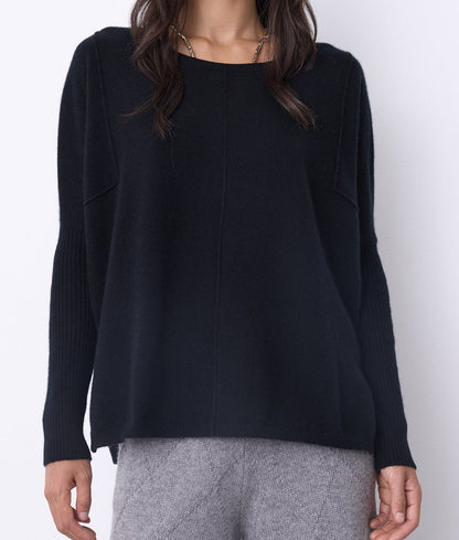 Notshy Kaschmir Pullover Bourna Schwarz Entspannte Passform Lange Rippärmel Sichtbare Nähte Seitenschlitze