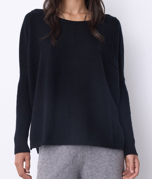 Notshy Kaschmir Pullover Bourna Schwarz Entspannte Passform Lange Rippärmel Sichtbare Nähte Seitenschlitze