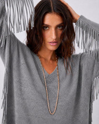 Notshy Kaschmir Fransenpullover Fenna Gris Foncé Dunkelgrau 100% Kaschmir Poncho Rippärmel Casual-Fit Model 2