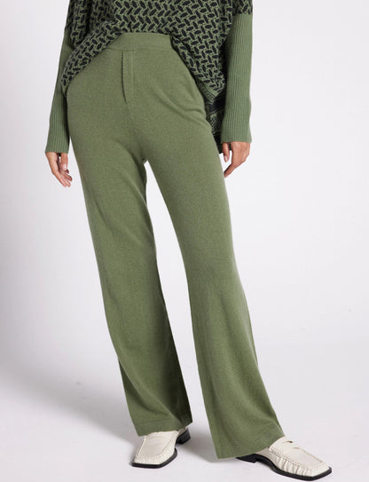 Notshy Kaschmir Hose Dulcina Oliv Lichen Straight-Fit Model