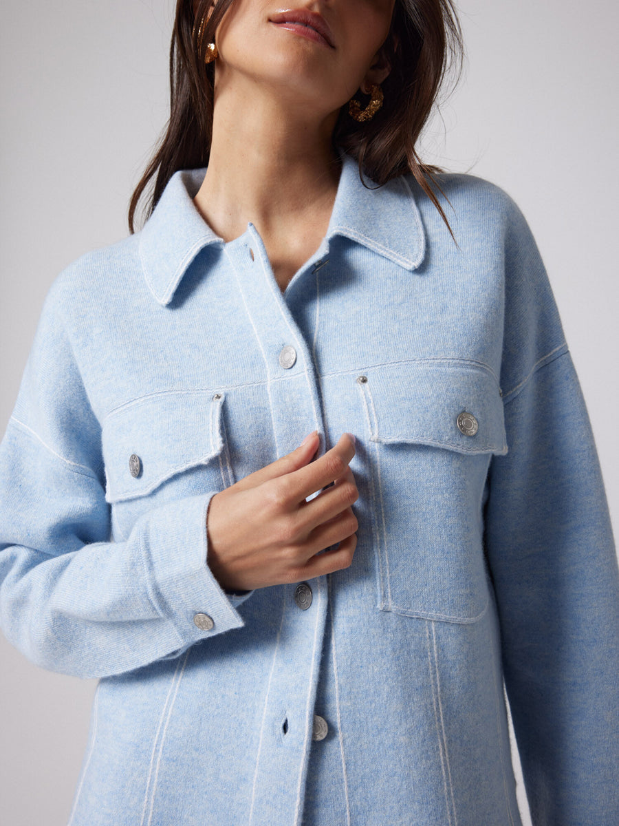 Notshy Kaschmir Jacke Levo Denim Look Fransensaum Boxy Passform Hellblau Detail