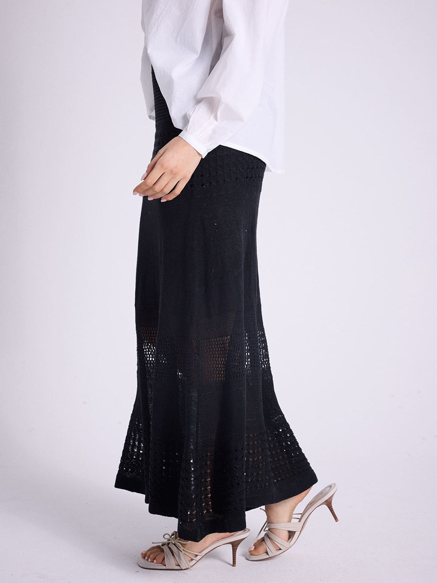 Notshy Boho Maxi Leinenrock Lochmuster Schwarz Elastischer Bund und A-Form Seitlich