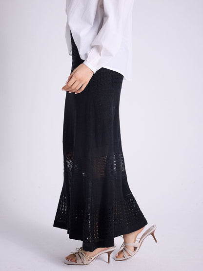 Notshy Boho Maxi Leinenrock Lochmuster Schwarz Elastischer Bund und A-Form Seitlich