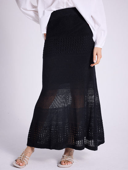 Notshy Boho Maxi Leinenrock Lochmuster Schwarz Elastischer Bund und A-Form