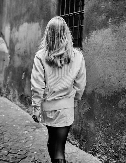 Outryght Sweatshirt Ashi Unisex Model