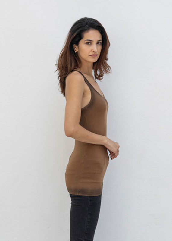 Outryght Tanktop Pia Long Braun Spray-Effekt Slim-Fit Lyocell-Baumwoll-Mix Seitlich