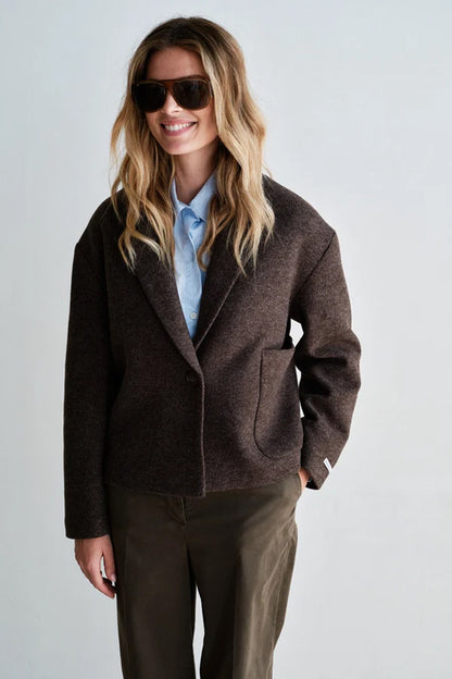 PENN&INK N.Y Blazer-Jacke Braun Wollmischung Melange-Optik Relaxed-Fit Gefüttert Model 3