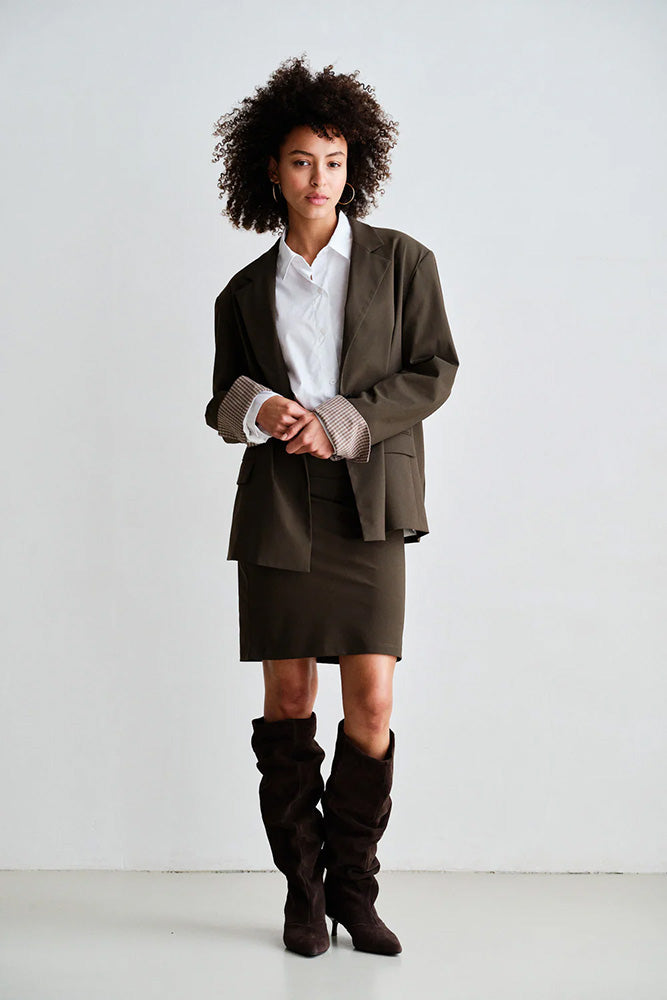 PENN&INK N.Y Blazer Braun Anthrazit Travel-Quality Relaxed-Fit Karo-Manschetten Model 3