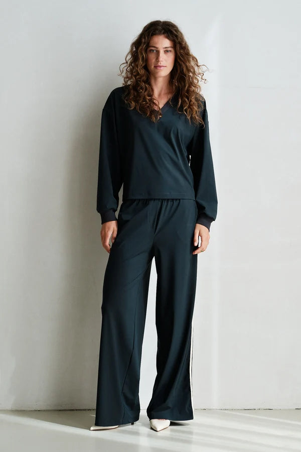 PENN&INK N.Y Hose Stripe Travel-Quality Anthrazit Creme Straight-Leg-Fit Kontrast-Doppelstreifen Model 3