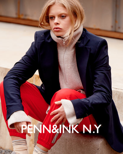 PENN&INK N.Y Jogginghose Schwarz Seitenstreifen Baumwolle Relaxed Fit Model