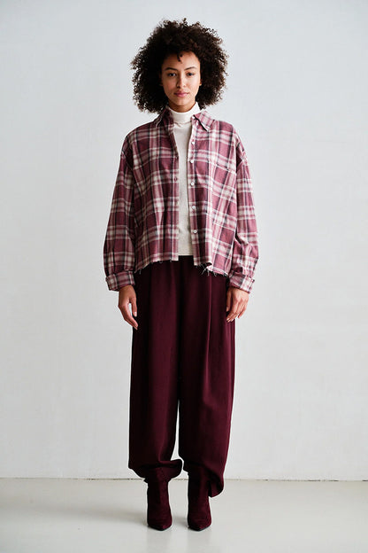 PENN&INK N.Y Karo-Bluse Rot Kariert Baumwolle Relaxed-Fit Raw-Edge-Details Model 3