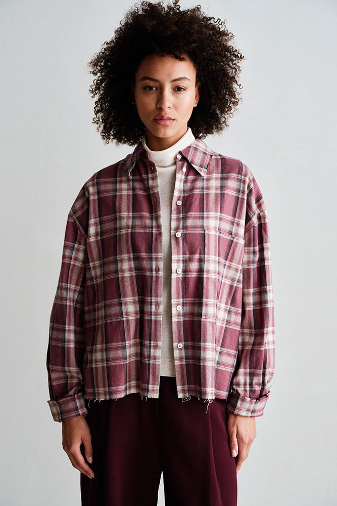 PENN&INK N.Y Karo-Bluse Rot Kariert Baumwolle Relaxed-Fit Raw-Edge-Details Model
