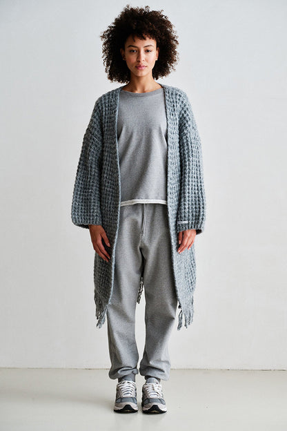 PENN&INK N.Y Strickmantel Cardigan Grau Meliert Fransen-Saum Grobstrick Relaxed-Fit Model 2