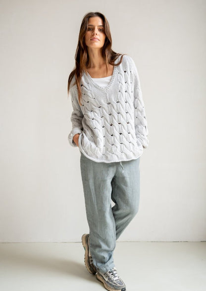 PENN&INK N.Y Strickpullover Lochmuster V-Ausschitt Hellgrau Model 2