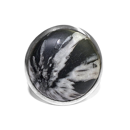 Steinring Chrysanthemenstein Rund Schwarz Weiß 925 Sterling Silber Unikat Größenverstellbar