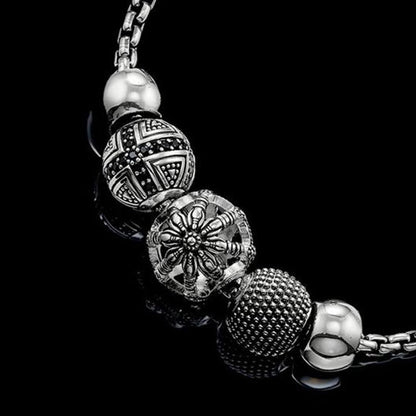 Thomas Sabo Rebel at Heart Karma Beads Detail