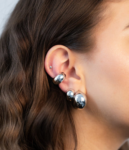 ZAG Bijoux Breite Creolen Kugelform Leicht Edelstahl Silber Stacking-Look