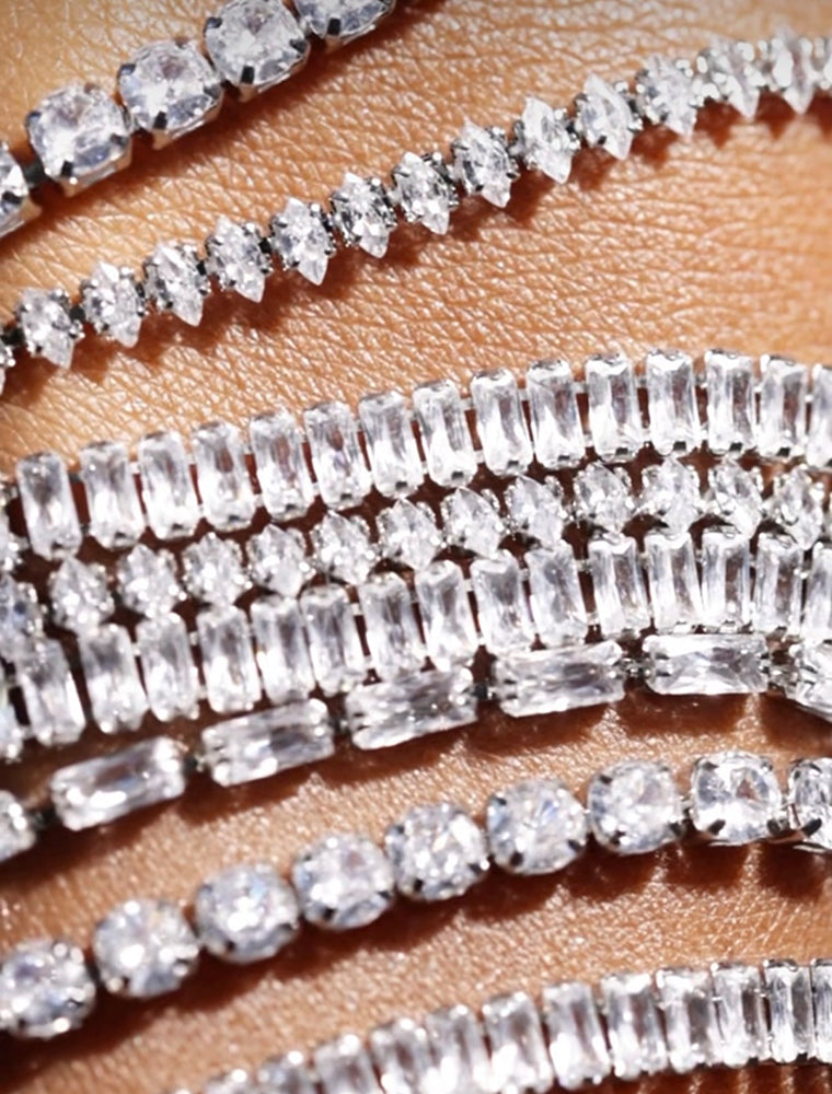 ZAG Bijoux Tennisarmbänder Edelstahl Silber Filigran Facettierte Zirkoniasteine Layering-Look Detail